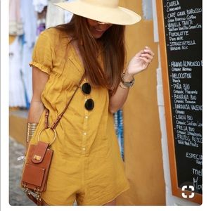 ZARA BUTTONED YELLOW ROMPER / JUMPSUIT